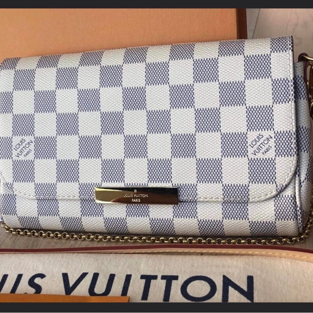 Authentic Louis Vuitton Favorite Pm Azur.
